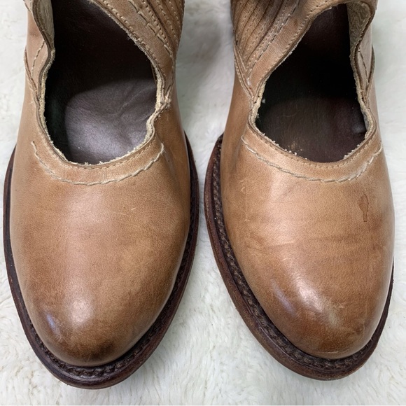 Free Bird by Steven Women's Blade In Taupe Chain Ankle Booties Size 7 - Picture 3 of 15